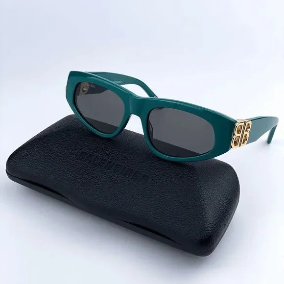 SALE! NEW Balenciaga BB0095S 005 Green Gold Logo Grey Cat Eye Women Sunglasses - Picture 2 of 15